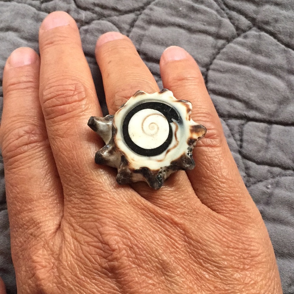 Shell Ring Handmade in Greece - Picture 2 of 5